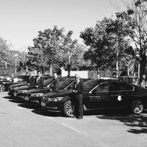 Véhicule de Nour VTC transport de personnes